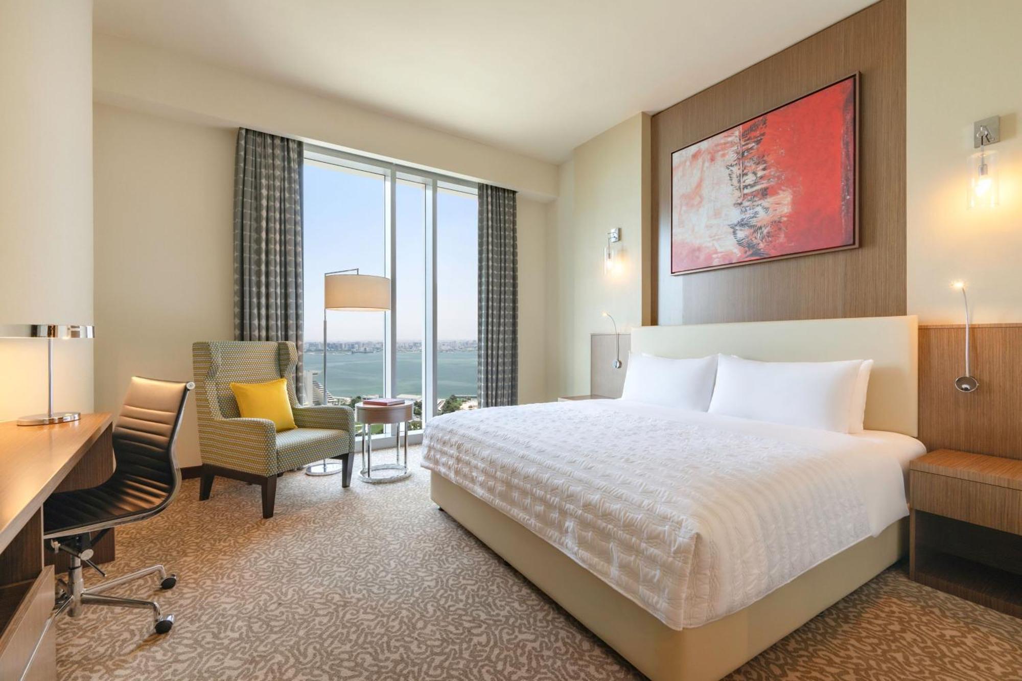 Le Meridien City Center Doha Exterior photo