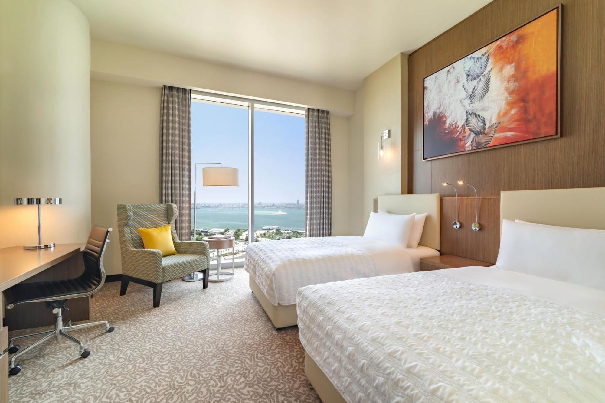 Le Meridien City Center Doha Exterior photo